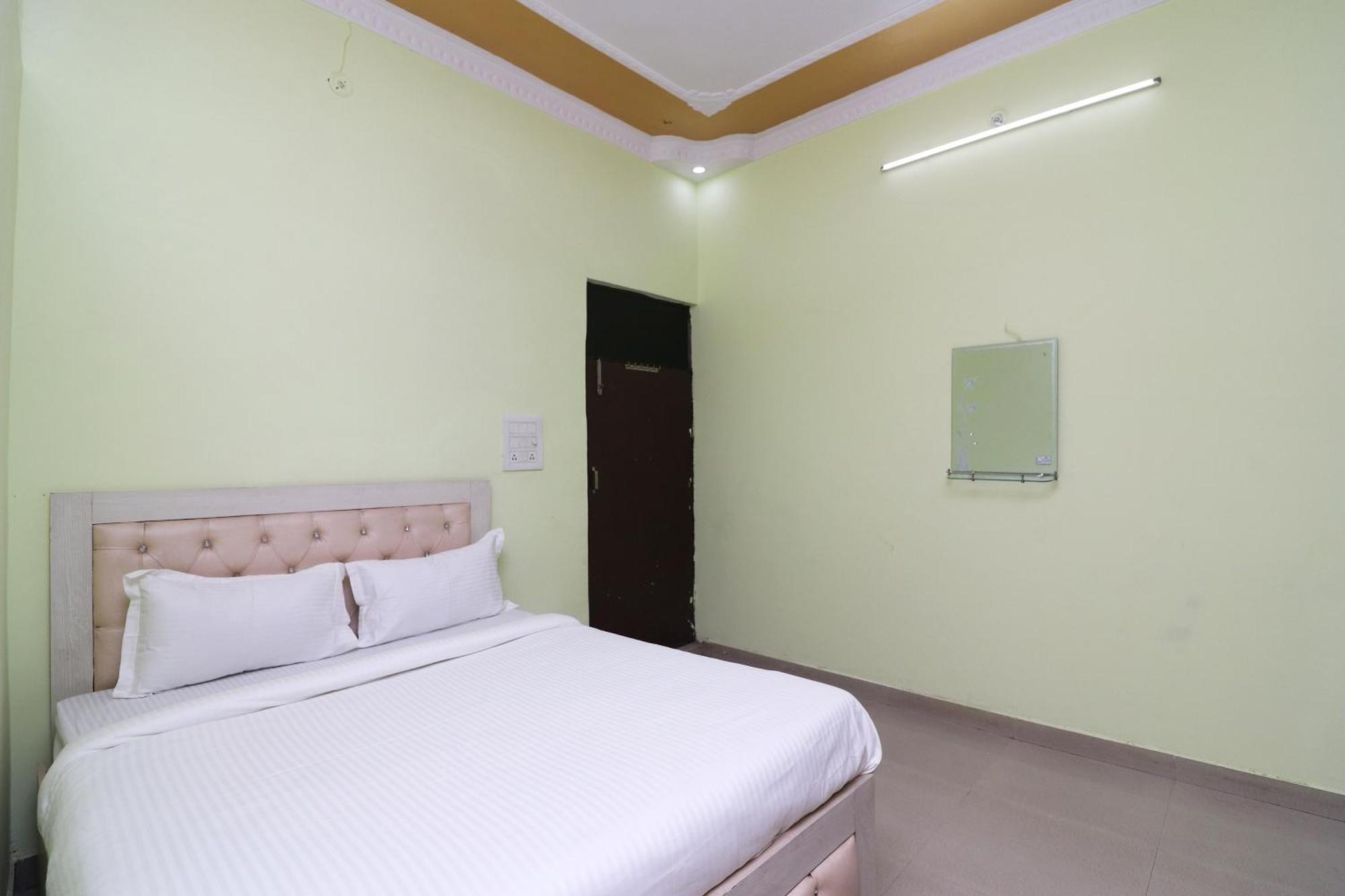 Hotel O Mulaqat Dadri 外观 照片