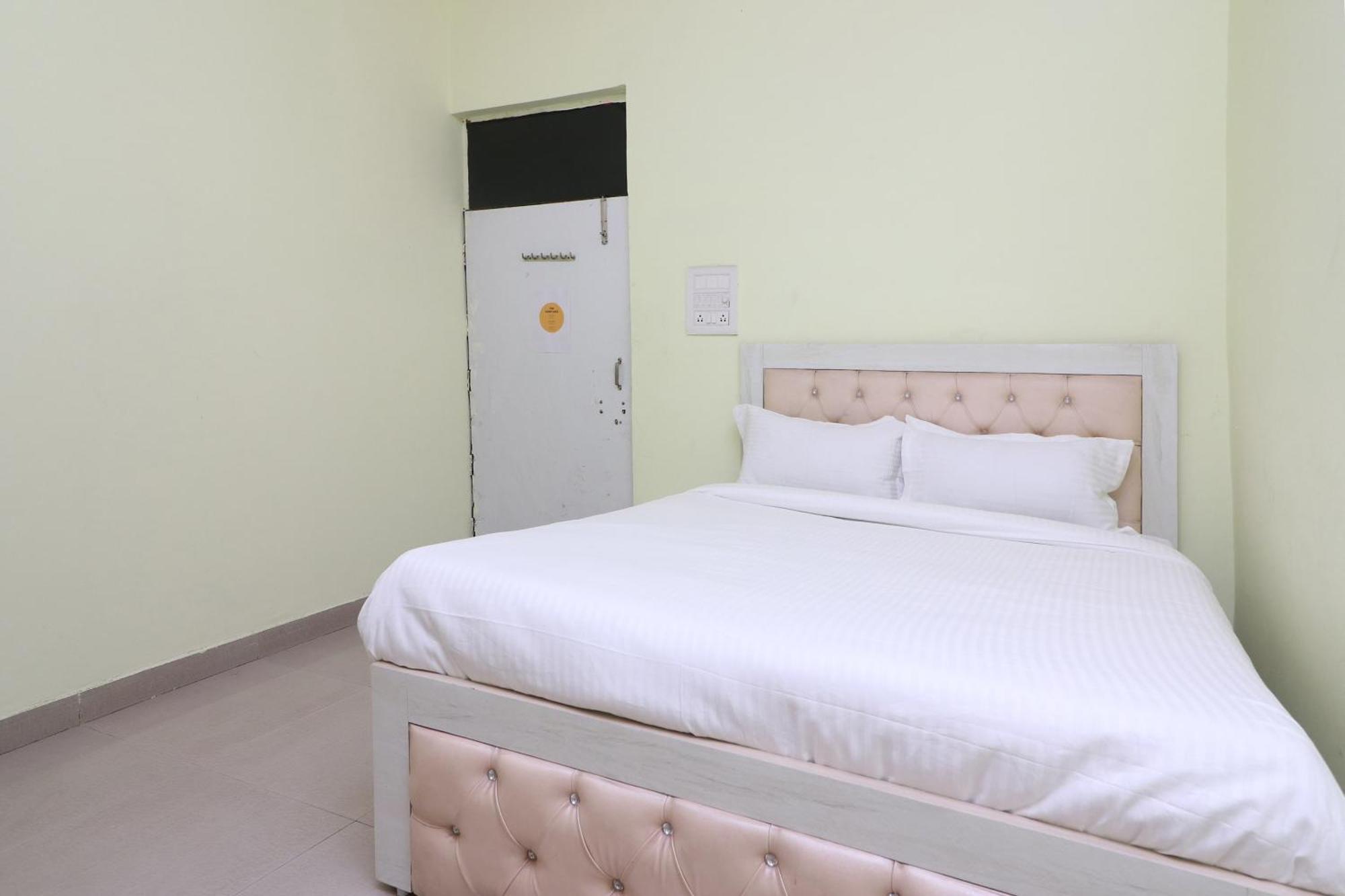 Hotel O Mulaqat Dadri 外观 照片