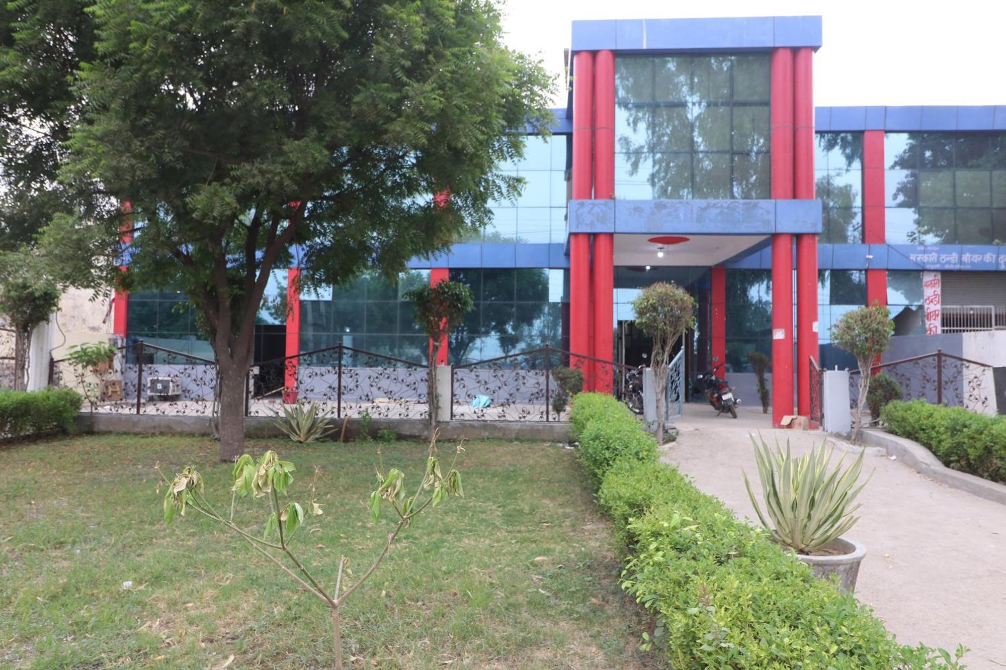 Hotel O Mulaqat Dadri 外观 照片