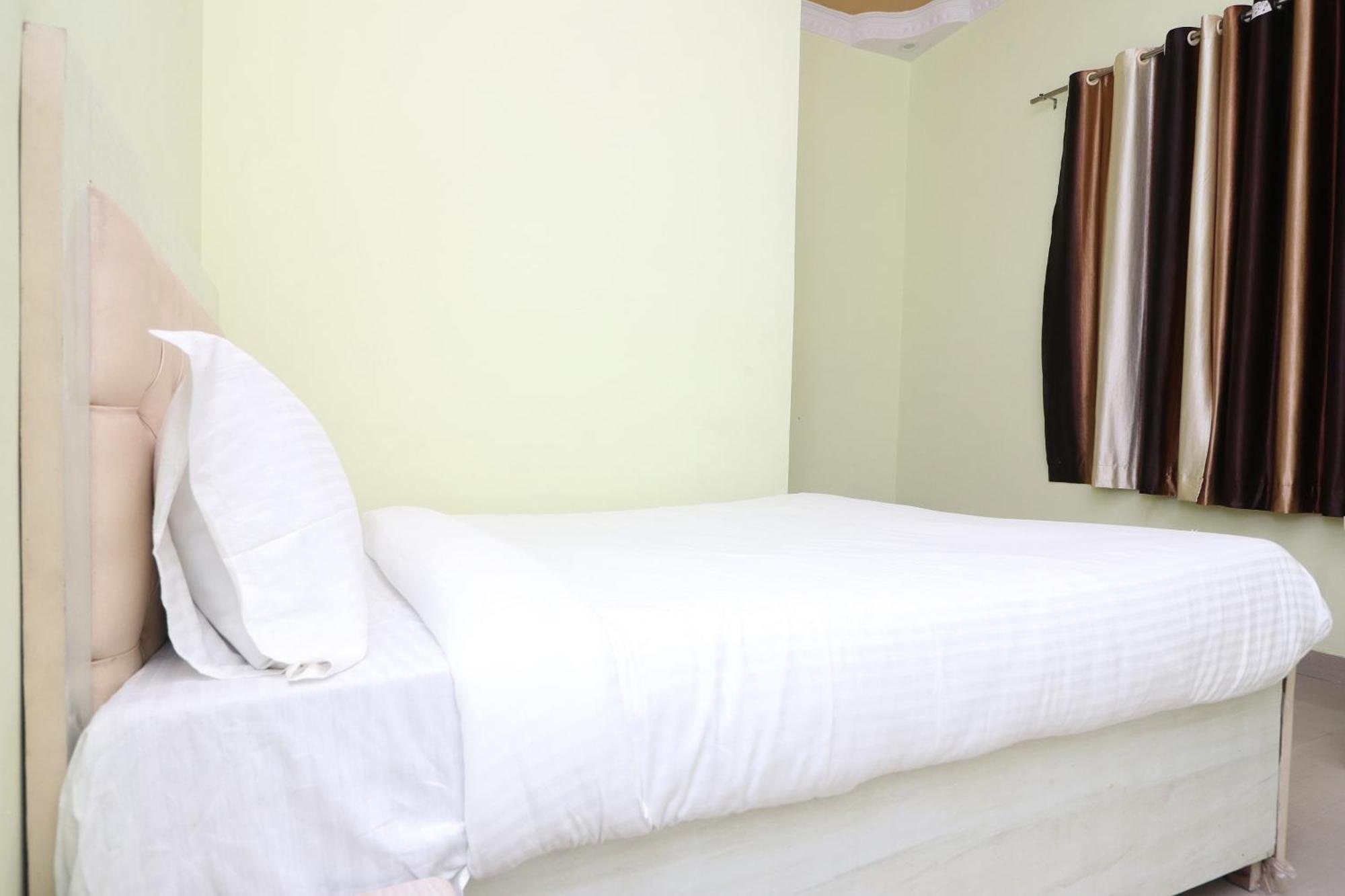 Hotel O Mulaqat Dadri 外观 照片