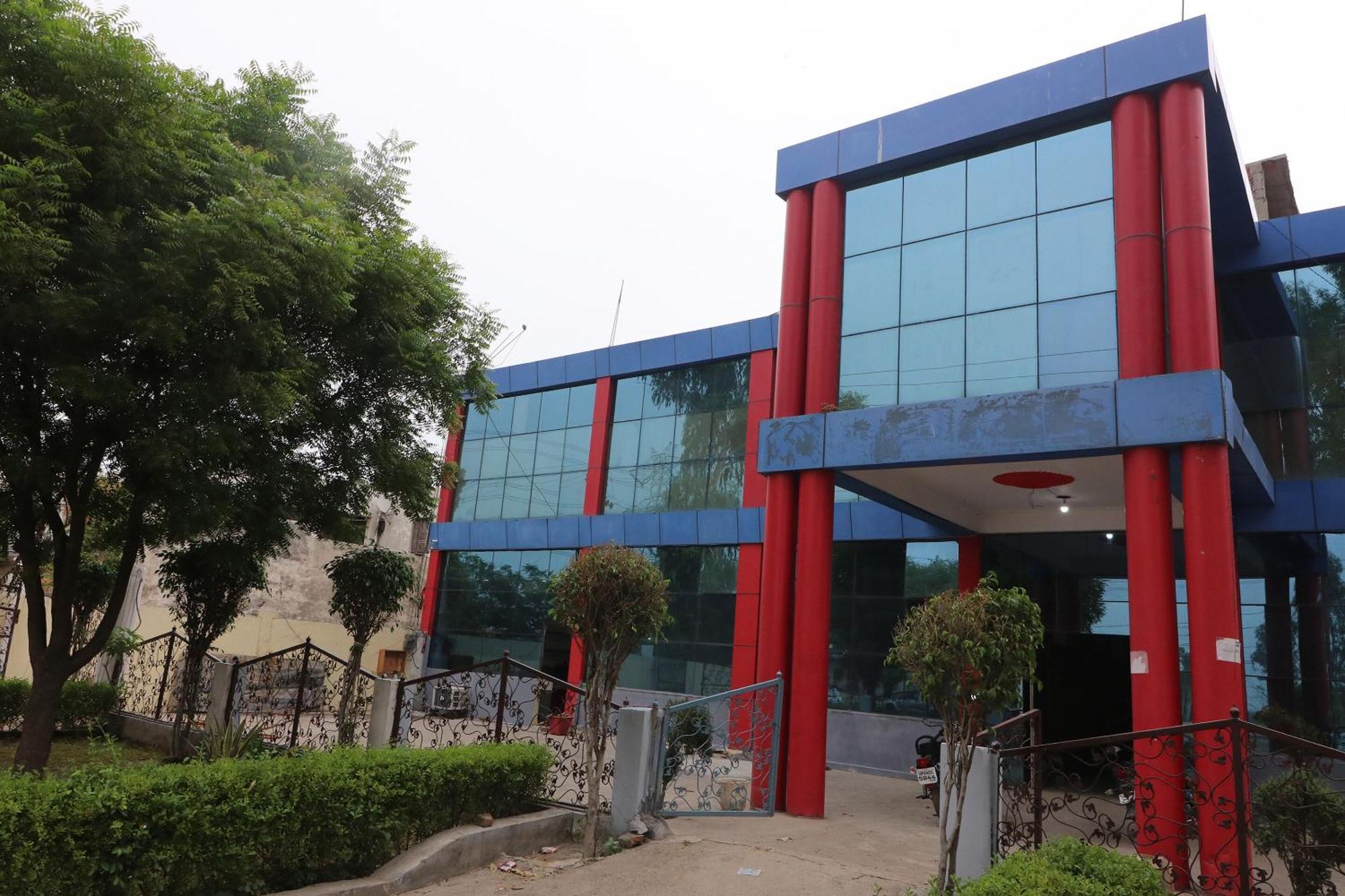Hotel O Mulaqat Dadri 外观 照片